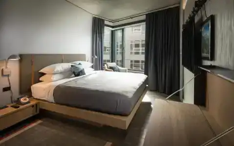 Moxy Seattle Downtown - 51