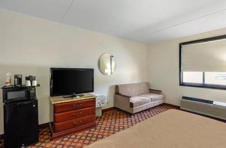 Quality Inn Riverview Enola-Harrisburg - 38