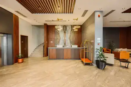 Best Western Plus - 10
