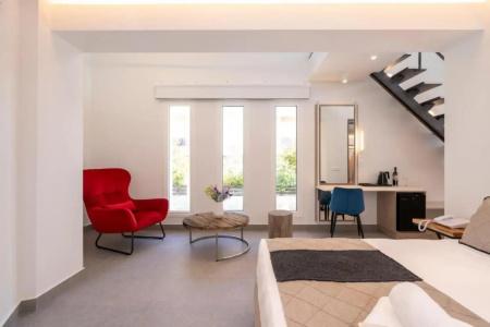 Mirablue Luxury Residences - 17