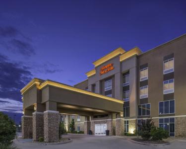 Hampton Inn & Suites - 27