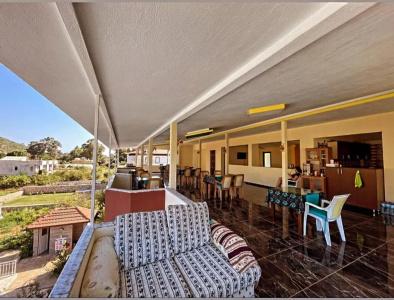 Rose Pension - 22