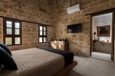 Ancient Knights Luxury Suites - 52