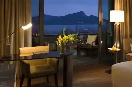 Hilton Wuhan Optics Valley - 52