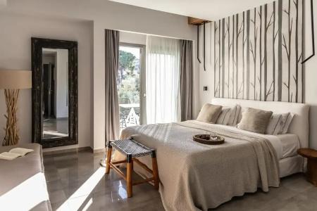 Blue Carpet Luxury Suites - 194