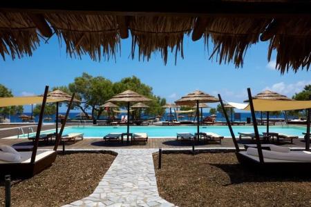 Black Rose Beach Suites - 19
