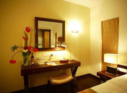 Metropole - 3