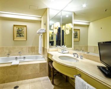 Stamford Plaza - 7