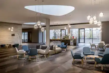 Courtyard by Marriott Brno - 1