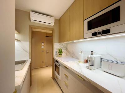 Emerald Downtown Suites - 11