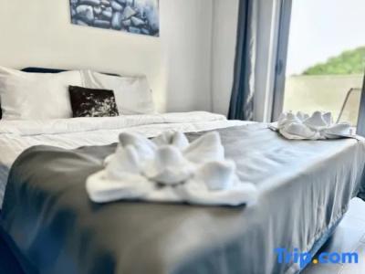 West Gate Guesthouse - 43