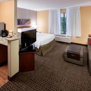 TownePlace Suites Dallas Las Colinas - 17