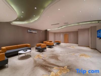 Microtel by Wyndham Lijiang - 1