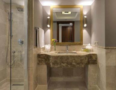 Doubletree by Hilton Van - 46