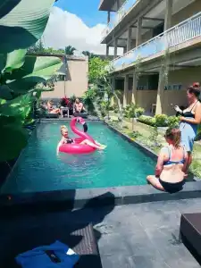 Uma Kutuh 2 - 16