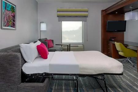 Hampton Inn & Suites/University Area - 74
