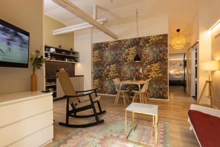 Little Suite - 57