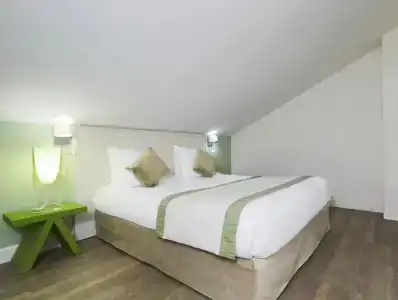 Kyriad Paris 18 - Porte de Clignancourt - Montmartre - 40
