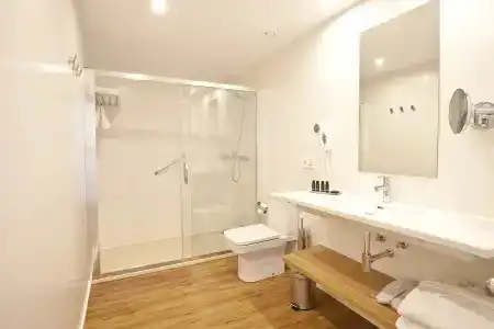 ApartPonent Mar - 7