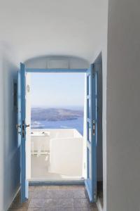 Pantelia Suites - 234