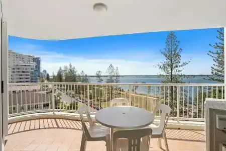 Crystal Bay On The Broadwater - 268