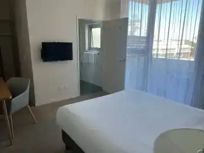 Macquarie Waters Boutique Apartment - 38