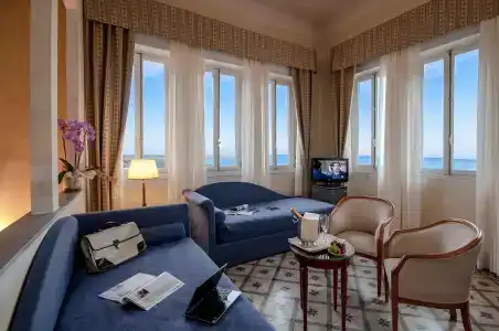 Grand Royal - 22