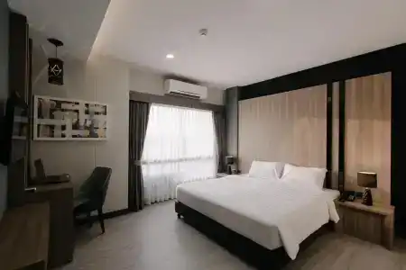 Arista Ubon - 15