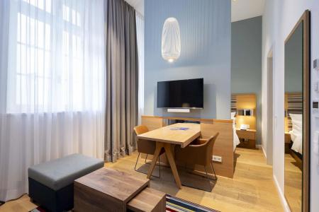 The Wellem, in The Unbound Collection by Hyatt - 41