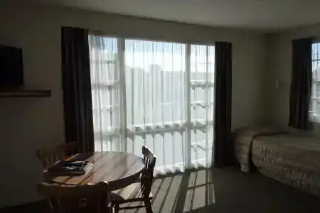 Colonial Inn - 45
