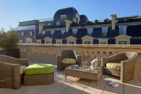 Majestic Spa - Champs Elysées - 207