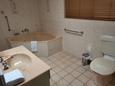 Bundaberg International Motor Inn - 54