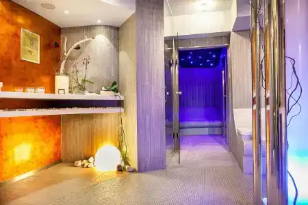 Niebieski Art & Spa - 14