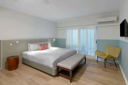 Ramada by Wyndham - 56