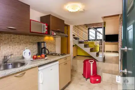 Pilot's Villas Luxury Suites - 40