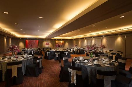 Doubletree By Hilton - 28