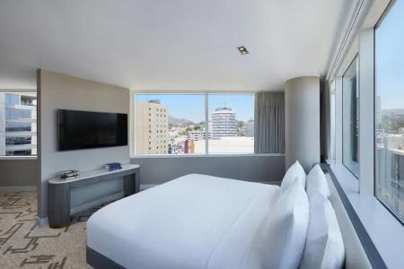 W Hollywood - 136
