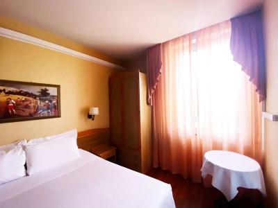 Ambra Palace - 15