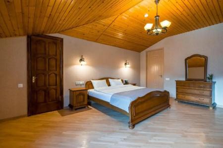 Imperial House - 52