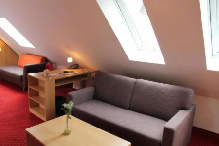 Steichele & Weinrestaurant - 8