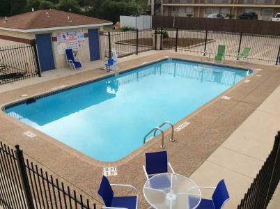 6-San Antonio, Tx - South Ww White Rd - 14