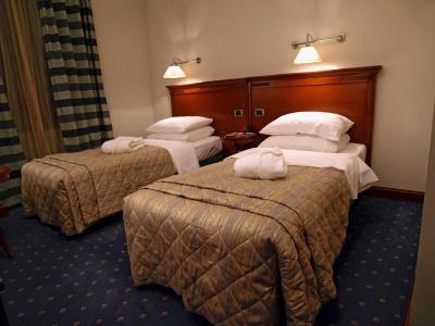 Best Western Premier Astoria - 5