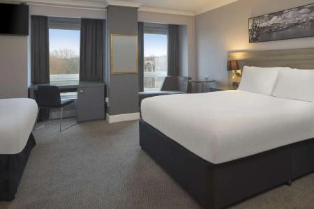 DoubleTree by Hilton Bristol City Centre - 44