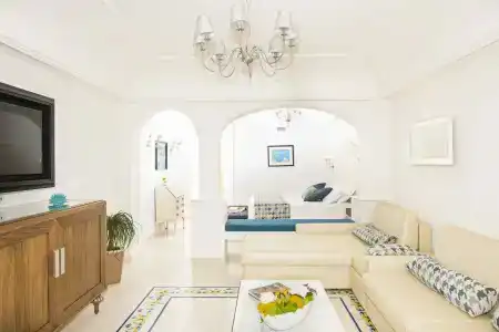 Eden Roc Suites - 5