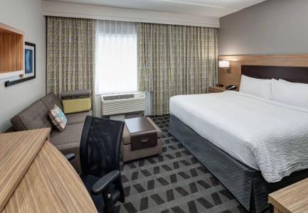TownePlace Suites by Marriott Orlando at SeaWorld - 6