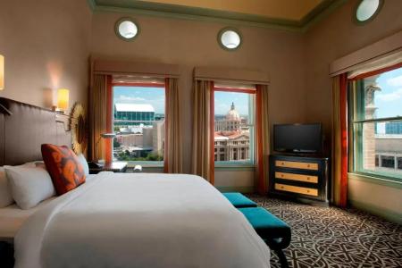 Icon, Autograph Collection - 59