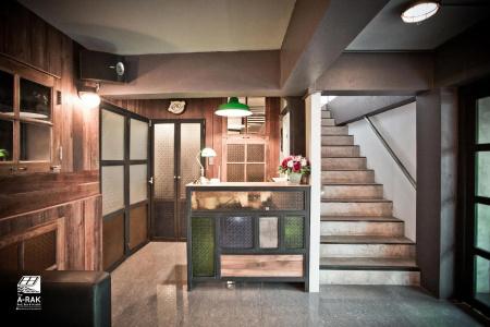 The Arak Bed, Bar and Hostel - 7