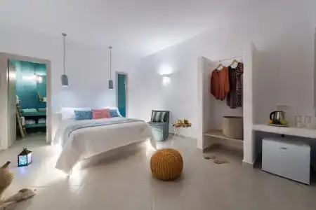 Kima Oia Suites - 16