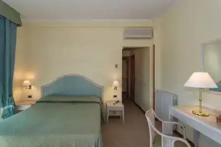 Siesta - 44