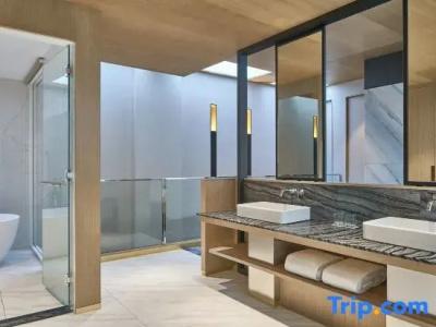 Le Meridien - 226